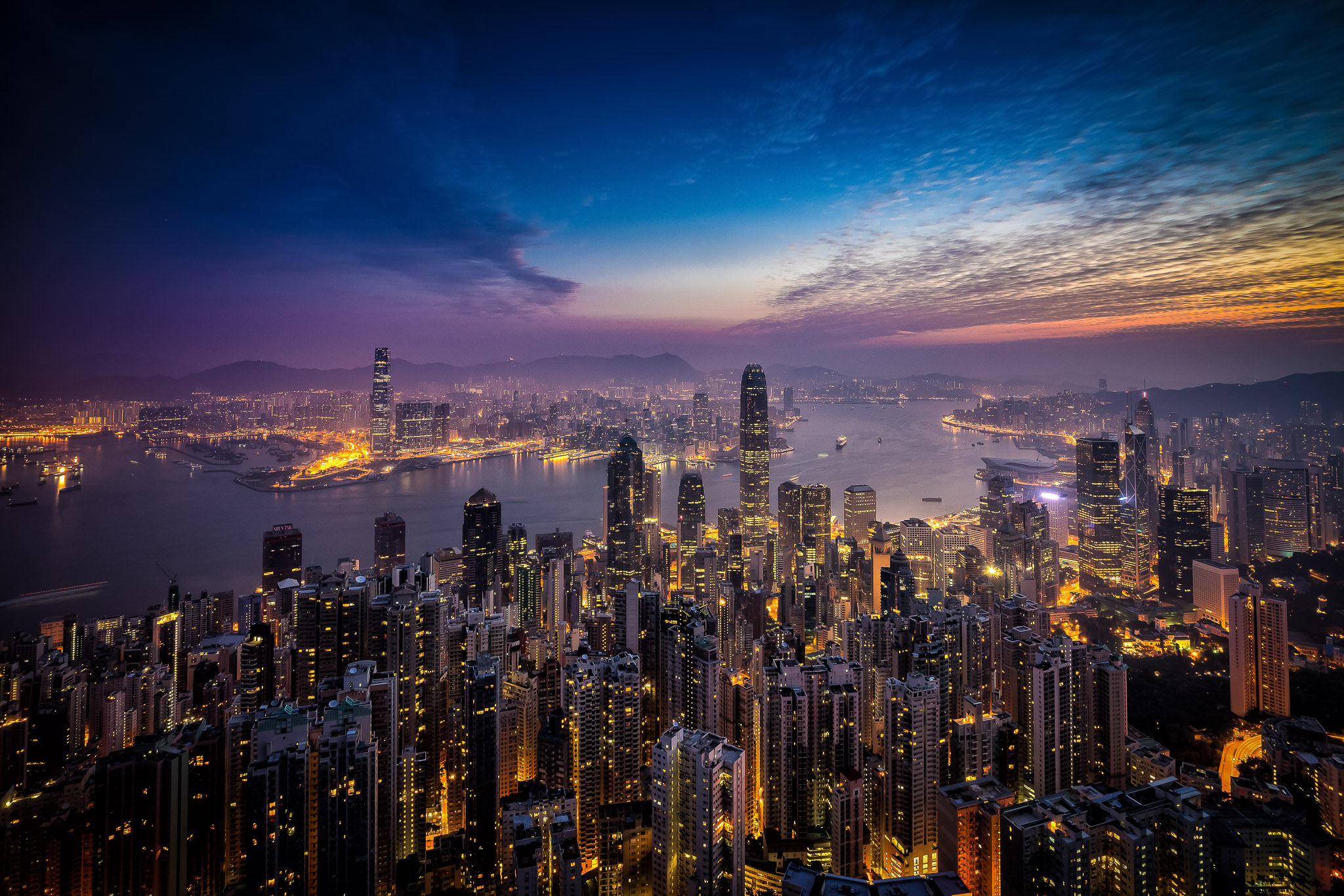 巴曙松,粤港澳大湾区金融业正向港深穗多核心演化