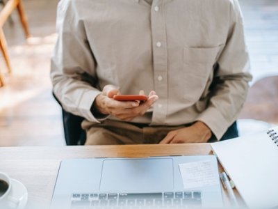 美国五大免税州投资政策与邮编区号解析