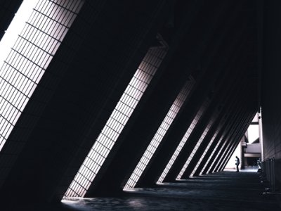 美国银行远程开户时效测试：不同银行开户时间大比拼，急收美元该如何选择？